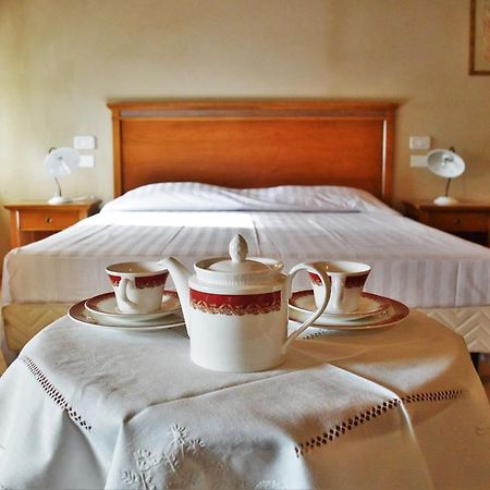 Agriturismo Borgo Valfredda Βίλα Mezzane di Sotto Εξωτερικό φωτογραφία