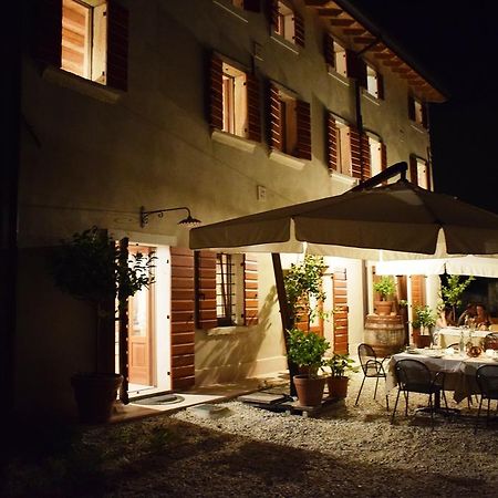 Agriturismo Borgo Valfredda Βίλα Mezzane di Sotto Εξωτερικό φωτογραφία